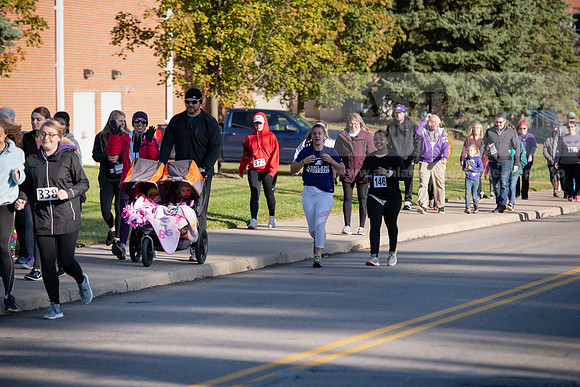 Homecoming5kFunRunWalk1019ALW_4066