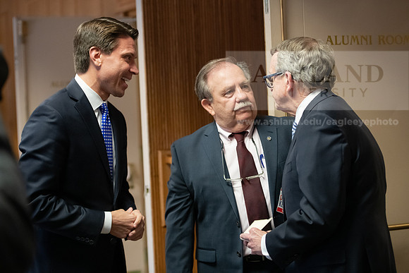 AsbrookGovMikeDeWine0120ALW_8635