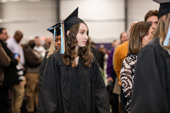 134WIGradProcessional1222ALW_0174
