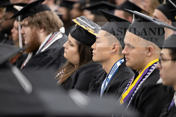 034SPGradCeremony0522FU1A8801