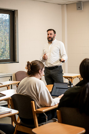 Delbert_Jeff_Communications1124AWB_1051