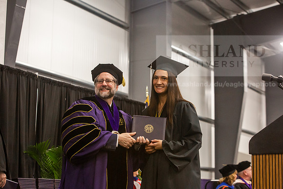 130SpGradBachelorArts0525JH6Q8B8918