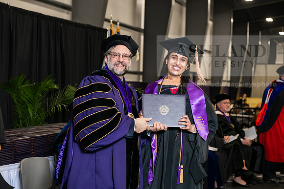 126SpGradMasterBusinessAdmin0525AWB_3141