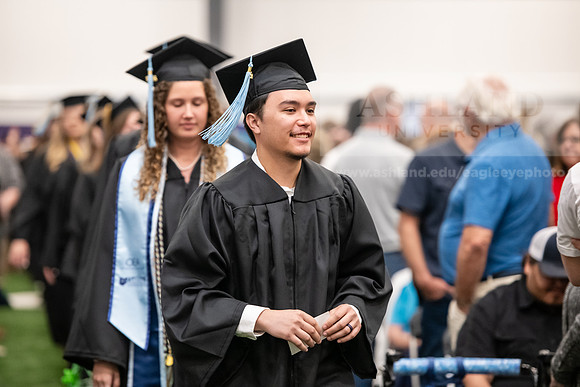 340SpGradProcessional0524AWB_8719