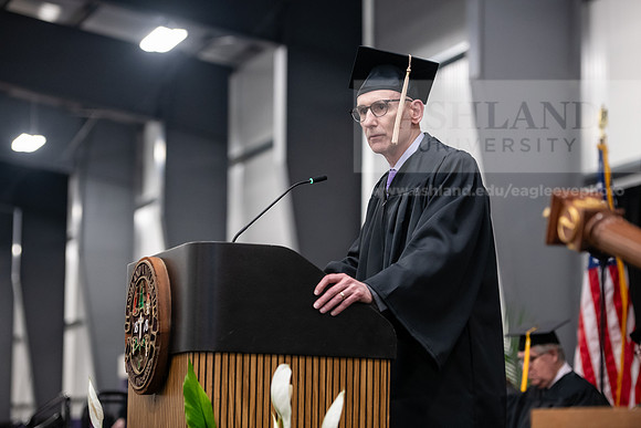 092SPGradCeremony0524AWB_8872