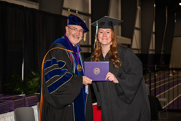 071WIGraduates1222ALW_0989