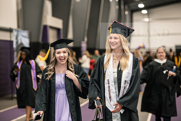 059SpGradPreCeremony0525AWB_2242