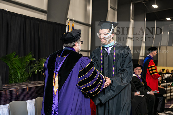 071SpGradMasterEducation0525AWB_3029