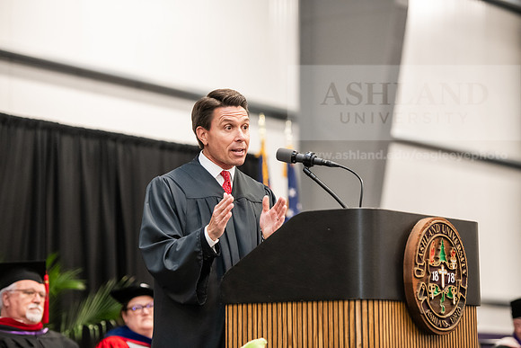 346SpGradCeremony0525AWB_2874