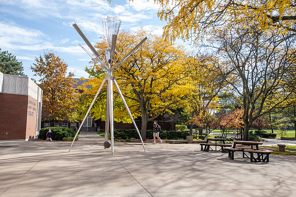 FallCampusLife1024AWB_5612