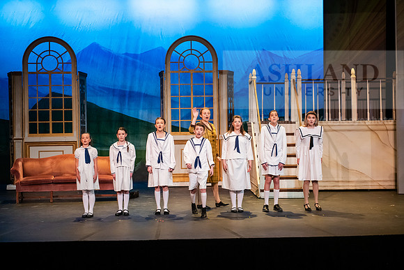 TheatreSoundOfMusic0325AWB_2010