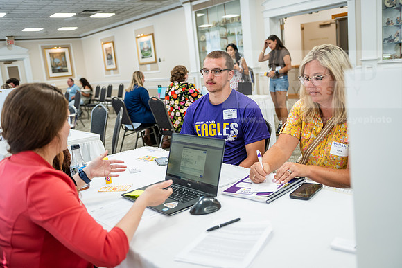 SummerOrientationNo1_0625AWB_0726