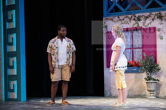 TheatreMammaMia0220ALW_2750