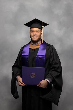 026WIGraduates1222FU1A0854