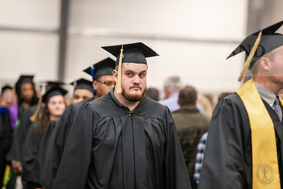 357SpGradProcessional0525AWB_2582