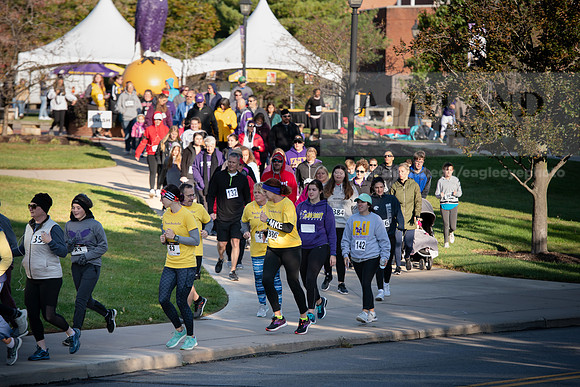 Homecoming5kFunRunWalk1019ALW_4040