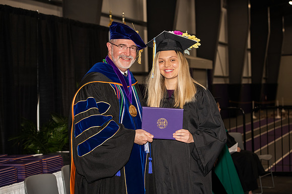 082WIGraduates1222ALW_0999