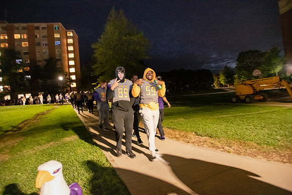 ParadeOfPurple1021ALW_6305