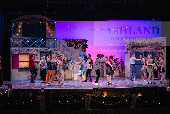 TheatreMammaMia0220ALW_2414