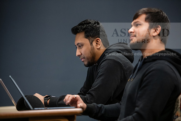 MBADigitalMarketing0324AWB_8339