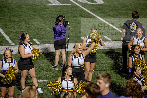 AUvIUPFootball0924AWB_3974