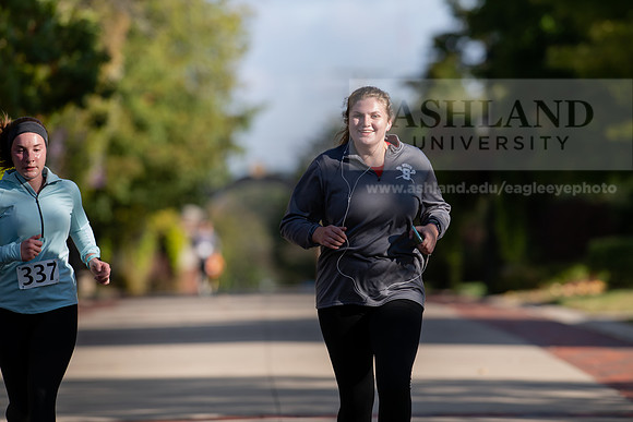 Homecoming5kFunRunWalk1019ALW_4320