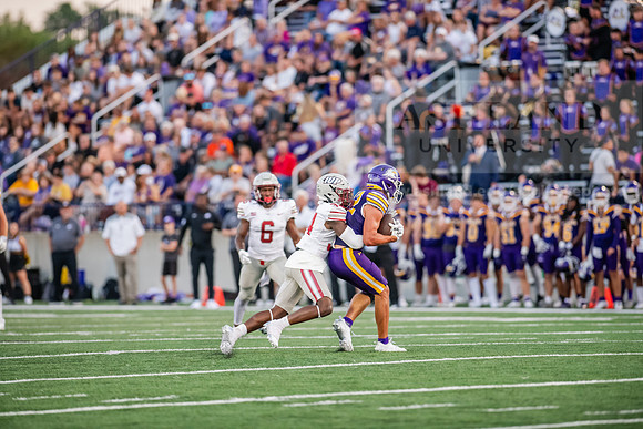 AUvIUPFootball0924AWB_3814