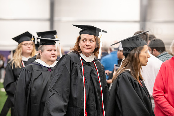 111SpGradProcessional0524AWB_8547