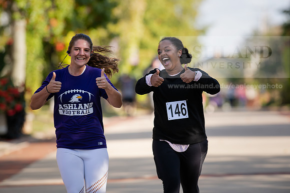 Homecoming5kFunRunWalk1019ALW_4393