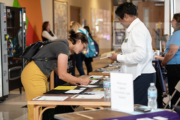 CareerGradFair0919ALW_7624