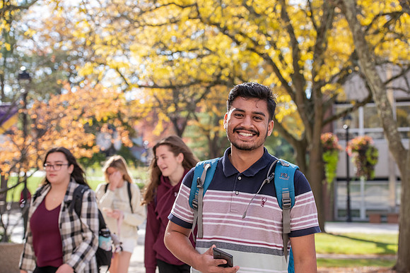 FallCampusLife1024AWB_5511