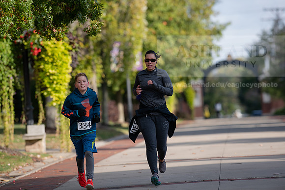 Homecoming5kFunRunWalk1019ALW_4524