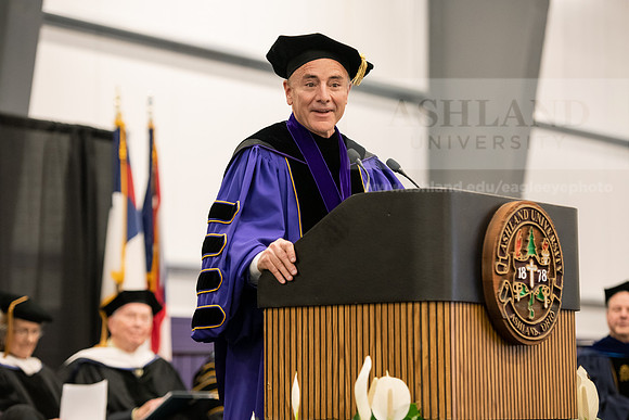209SPGradCeremony0522ALW_1013