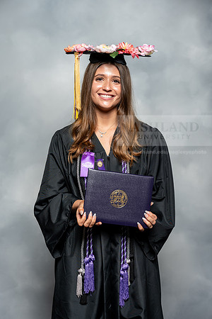 008SpGradBachelorSciNursing0525AU-Graduation-2025-Andrew-1273