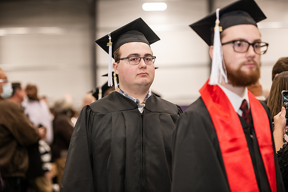 044WIGradProcessional1222ALW_0107