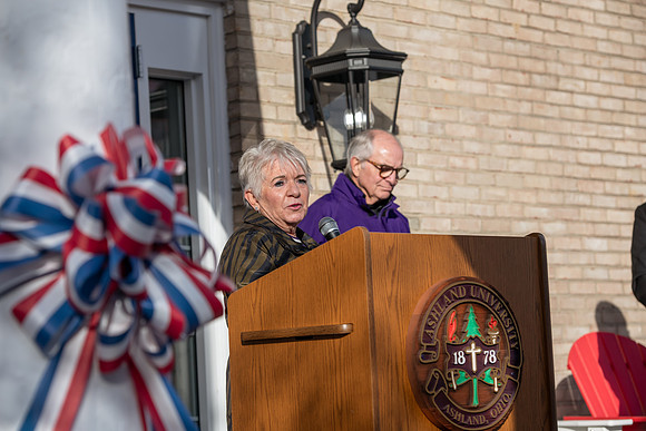 HomecomingUSAHouseRibbonCeremony1023AWB_6150