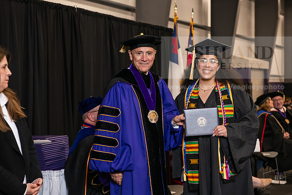 022SpGradBachelorSocialWork0524AWB_9904
