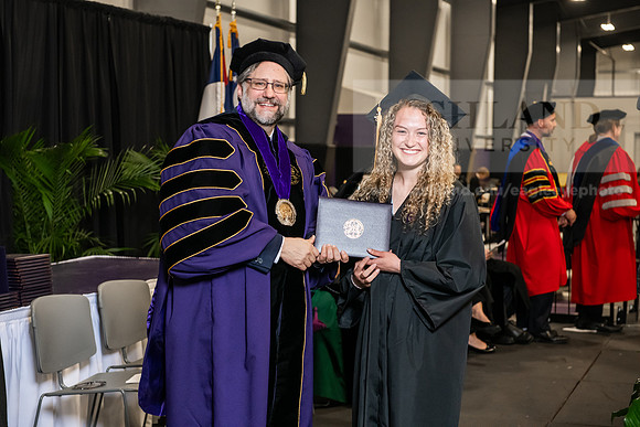 077SPGradBachelorScienceNursing0525AWB_4746