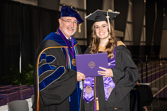 066WIGraduates1222ALW_0655