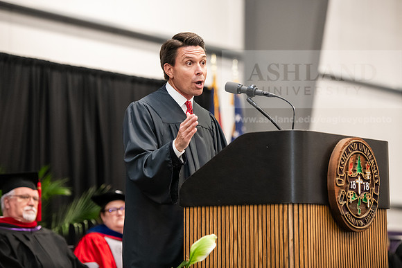345SpGradCeremony0525AWB_2873