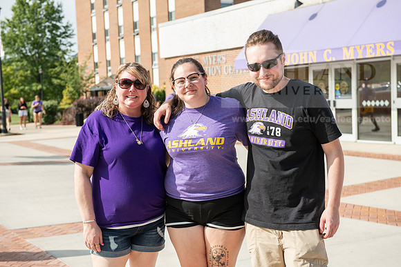 MoveInDay0824AWB_1509