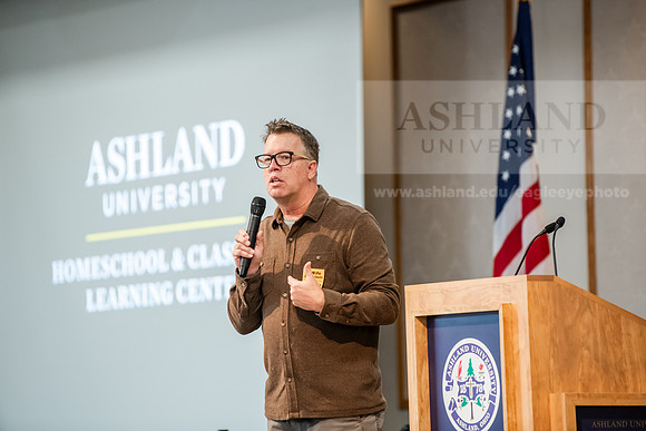 HomeschoolClassicLearningConference0325AWB_8216