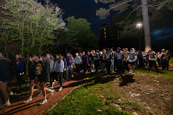 ParadeOfPurple1021ALW_6191
