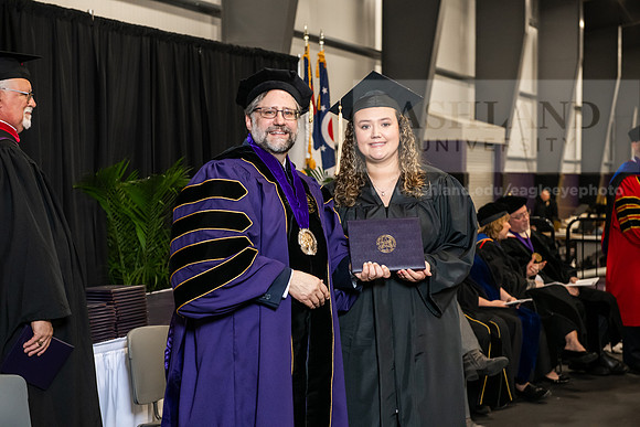 048SPGradBachelorScienceNursing0525AWB_4725