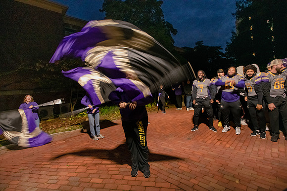 ParadeOfPurple1021ALW_6165