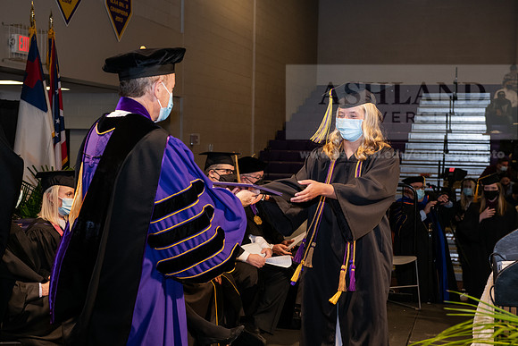 081BachelorScienceWiGrad1221ALW_6954
