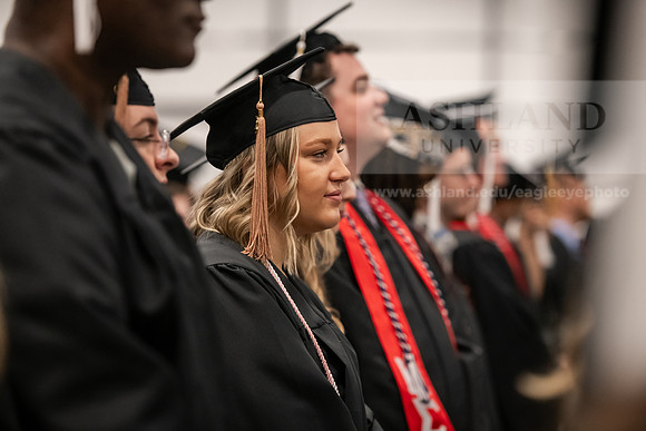 391SpGradProcessional0525AWB_2614