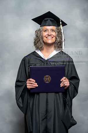 053SpGradMasterArts0525AU-Graduation-2025-Andrew-0539