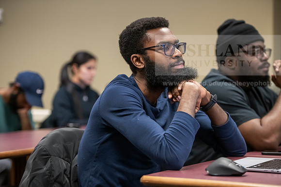 MBADigitalMarketing0324AWB_8190