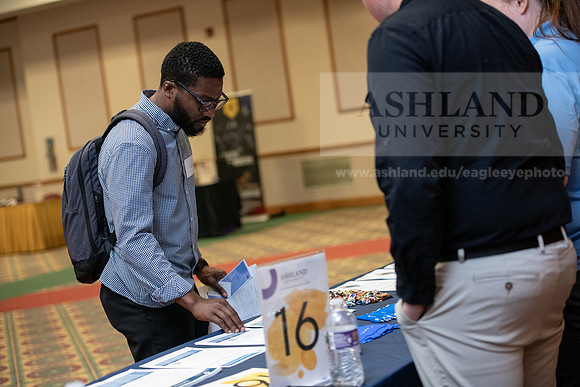 CareerInternshipFair1023AWB_9608